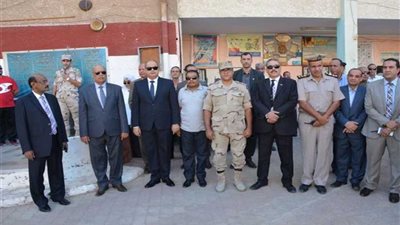 السعيد يتفقد عددا من المدارس في أول يوم دراسي في الغربية