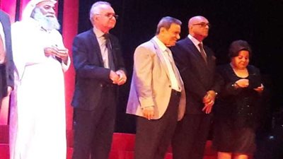 المعاصر والتجريبى يكرم الدكتورة هدى وصفى في يوبيله الفضى