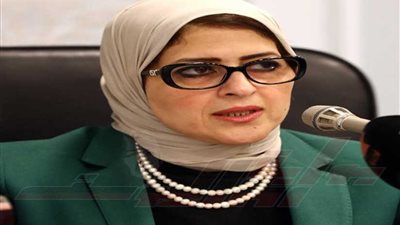 وزيرة الصحة تعرض تجربة مصر الناجحة في مواجهة فيروس 