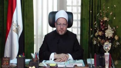 مفتي الجمهورية يهنئ خادم الحرمين الشريفين بمناسبة اليوم الوطني للسعودية