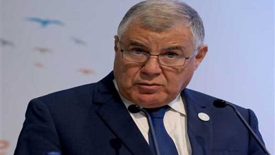 وزير الطاقة الجزائري: اجتماع الأوبك مع المنتجين الرئيسيين يهدف لتقريب وجهات النظر