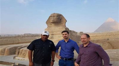 وزير الدولة للشؤون الخارجية السلوفاكي يزور منطقة آثار الهرم