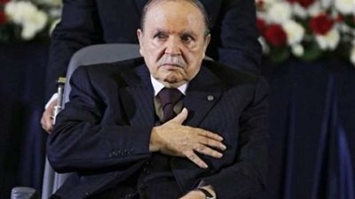 (أوبك) تكرم الرئيس الجزائري بوتفليقة في ختام اجتماعها بالجزائر