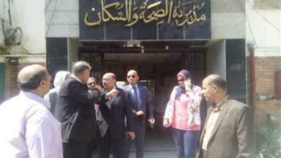وفد البنك الأهلي المصري يزور مستشفيات أسيوط لبحث سبل الدعم.. (صور)