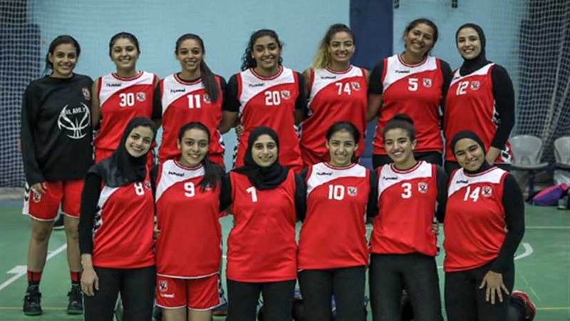 الأهلي يفوز على الطيران