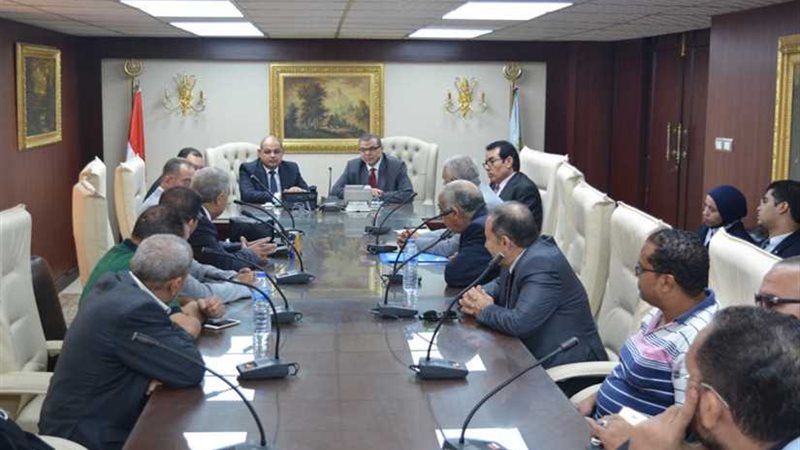 وزير القوى العاملة