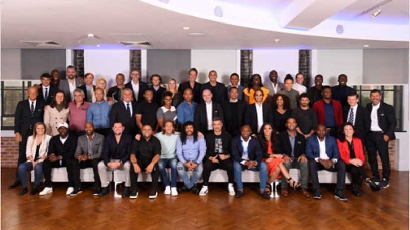 شاهد.. فيفا يجمع