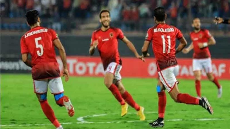 الكاف يختار هدفين