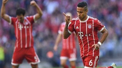 بايرن ميونخ يتعادل مع أوجسبورج.. وفرايبورج يفوز على شالكة في الدوري الألماني