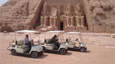 الانتهاء من صيانة وتشغيل عربات الجولف بـ