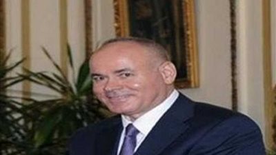 محافظ الجيزة يطبق سياسة الترغيب والترهيب