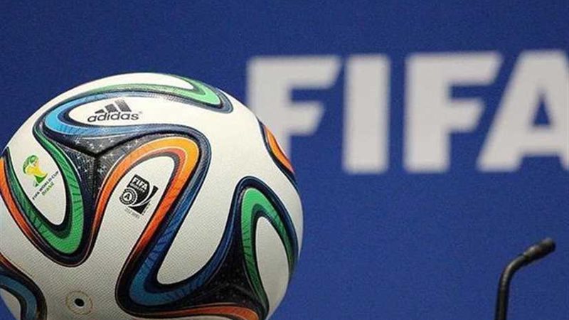 تعرف على حكام جوائز