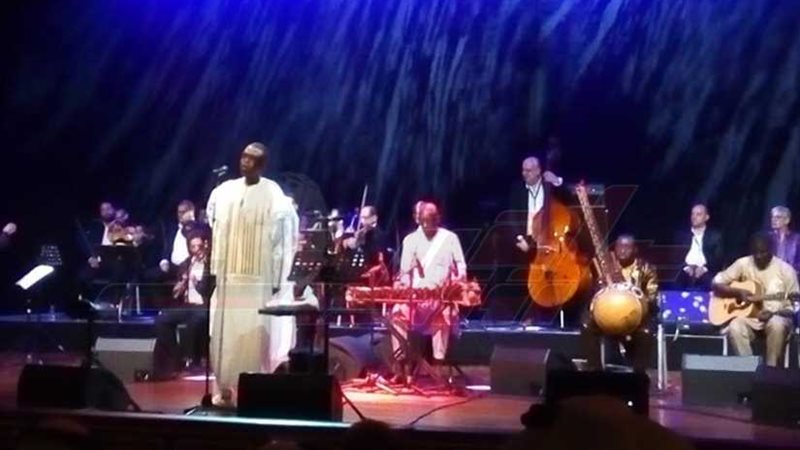 قاعة إفريقيا بالشارقة..