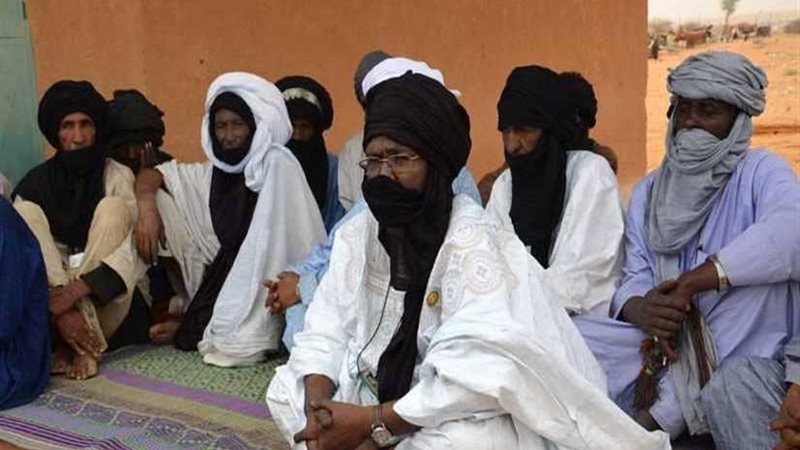 مقتل 12 مدنياً من