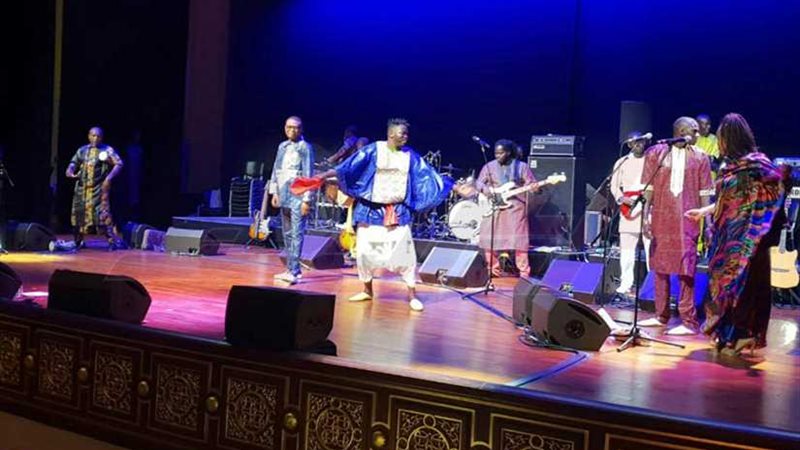 قاعة إفريقيا تحتضن