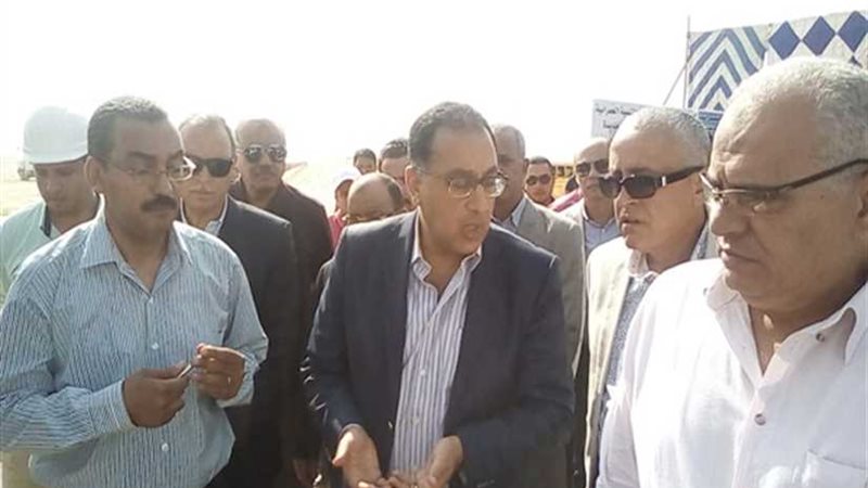 رئيس الوزراء خلال