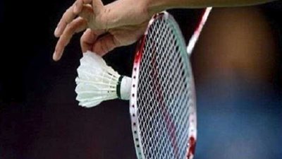 الريشة الطائرة يطالب وزير الرياضة بدعم بطولة 