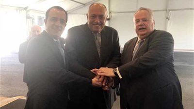 سامح شكري يلتقي في نيويورك مع وزيري خارجية اليونان وقبرص