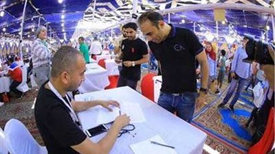 لاعبو الأهلي السابقون يدلون بأصواتهم في لائحة الأهلي