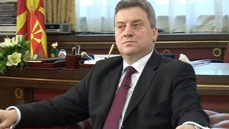 رئيس مقدونيا يحث