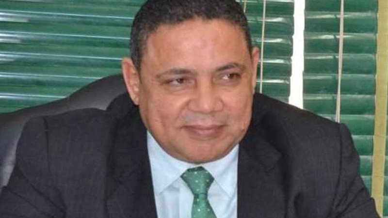 إحالة مدير إدارة