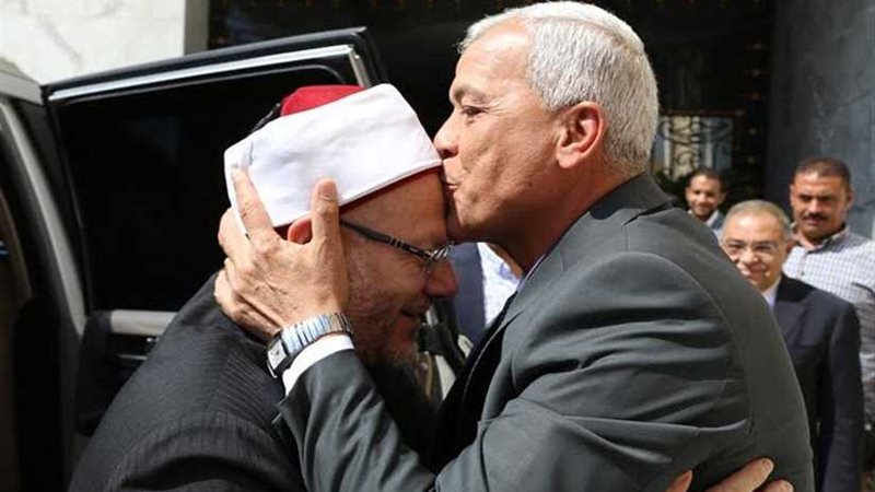 محافظ المنوفية يستقبل