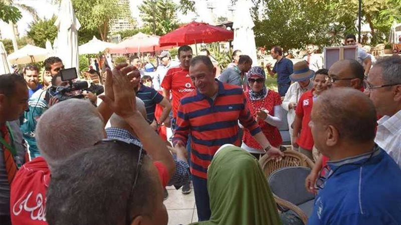 بالصور.. الخطيب يصل