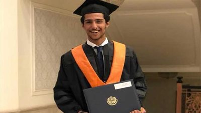 تهنئة بتخرج علي فايز سمير من الأكاديمية البحرية