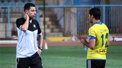 أبو جريشة يضم 22 لاعبا في قائمة الاسماعيلي لمواجهة المقاولون العرب في الدوري