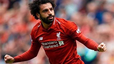 صحيفة إنجليزية تكشف سر عناق كلوب للنجم محمد صلاح عقب هدف ليفربول ضد تشيلسي