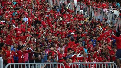 مصدر أمنى : لن يسمح بدخول مباراة الاهلى ووفاق سطيف إلا بكارنيه العضوية والتذكرة