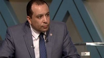 انتظام حركة مترو شبرا بعد سحب قطار معطل