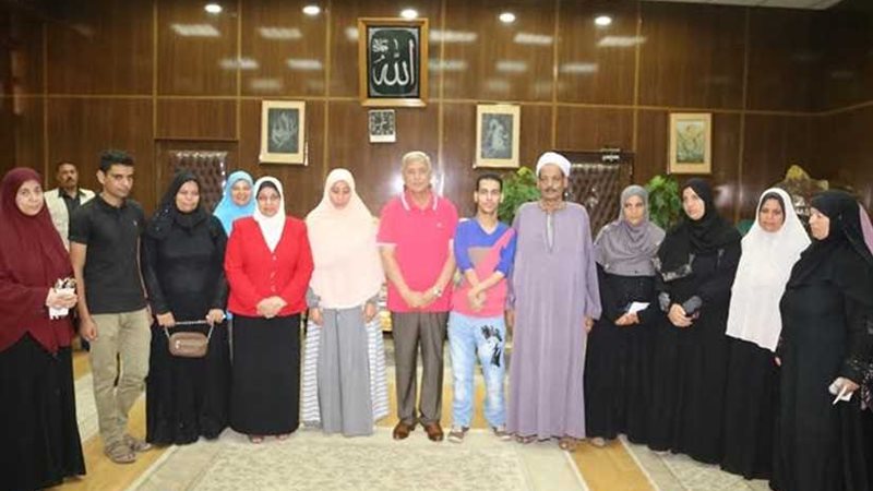 تكريم المتفوقين من