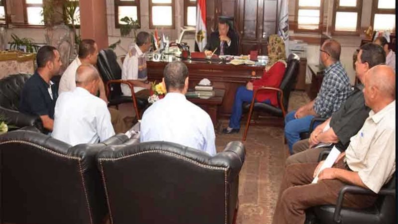 7299 قرضًا بقيمة