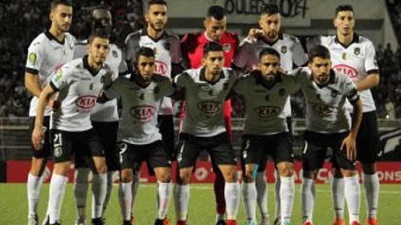 وفاق سطيف يجري البروفة