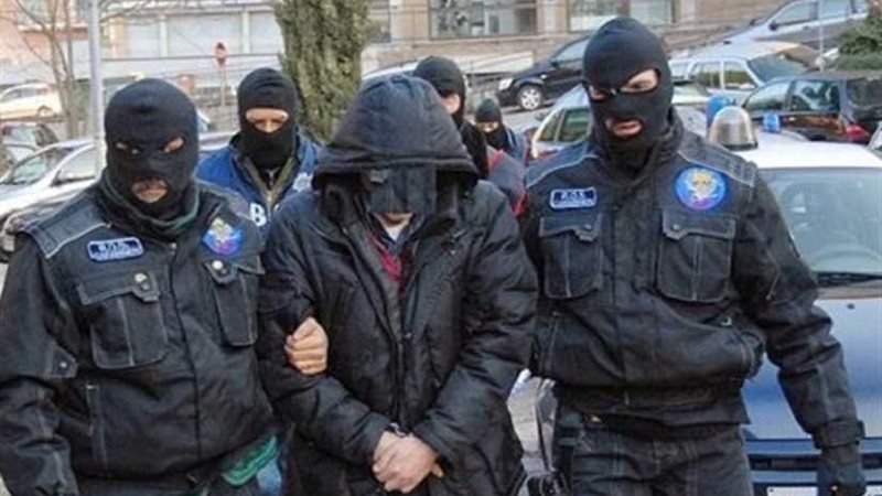 اعتقال عمدة مدينة