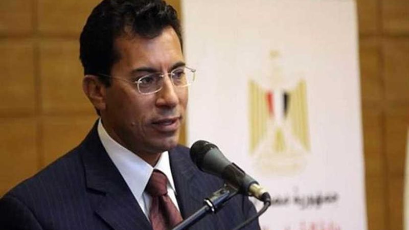 وزير الرياضة يشهد