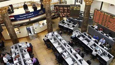 البورصة تواصل أداءها المتباين ورأسمالها السوقي يخسر 3.6 مليار جنيه