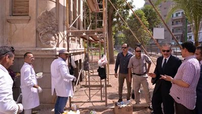 محافظ أسيوط يتفقد أعمال 