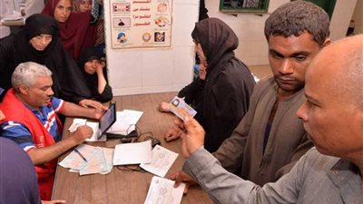 تردد 47 ألفًا و783 مواطنًا خلال اليوم الثالث لمبادرة القضاء على فيروس 