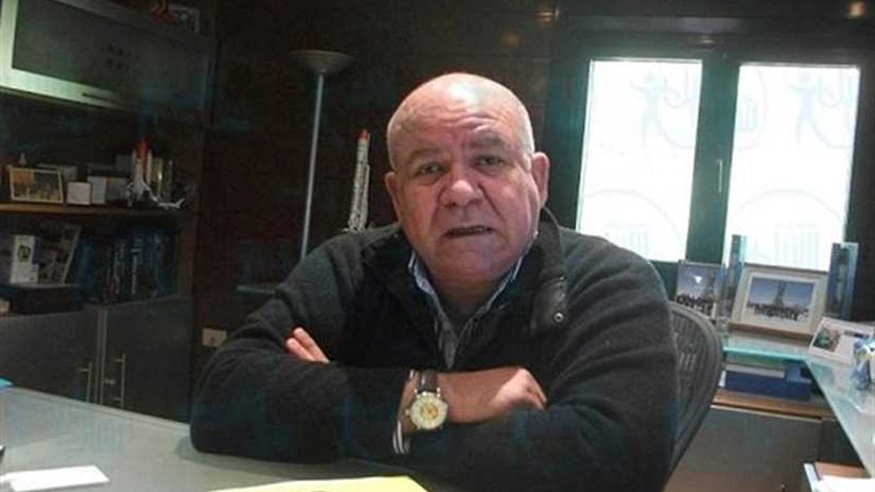 مستشار وكالة الفضاء