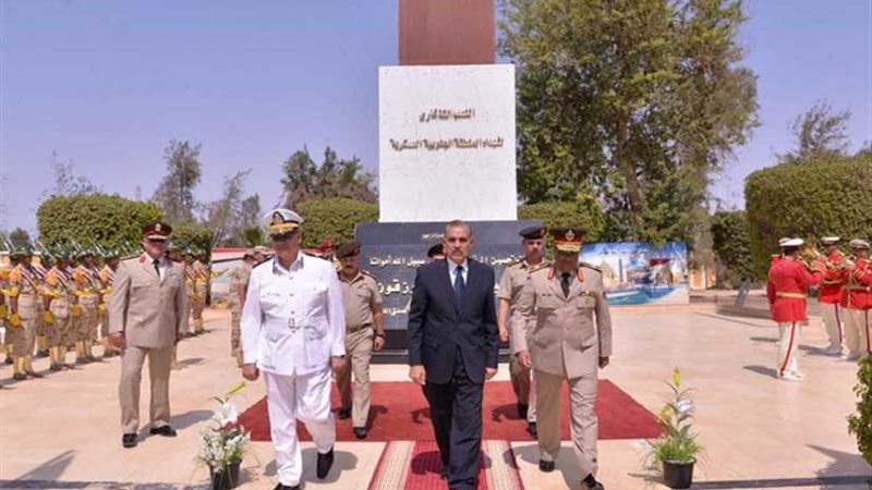 محافظ أسيوط يشارك