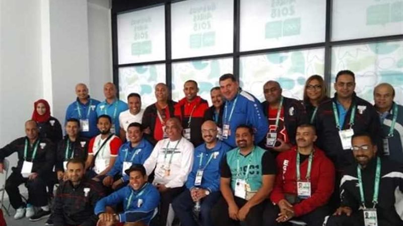 بالصور- جلسة إدارية