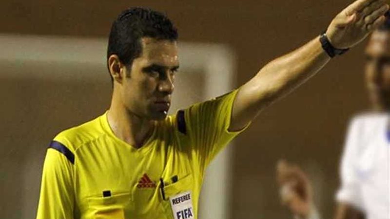 البنا حكماً لمباراة