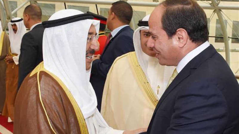 أمير الكويت مهنئا