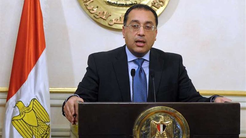 رئيس الوزراء يتابع