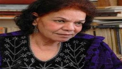 وزيرة التضامن الاجتماعي تنعي المخرجة الكبيرة عطيات الأبنودي