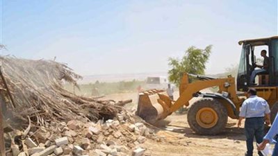 حملات لرفع وإزالة التعديات والإشغالات بقرى مركز المنيا