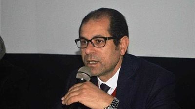 نائب رئيس جامعة الأزهر لشئون لطلاب يدعو لإقرار مفاهيم التعايش السلمي بدلا من صراع الحضارات