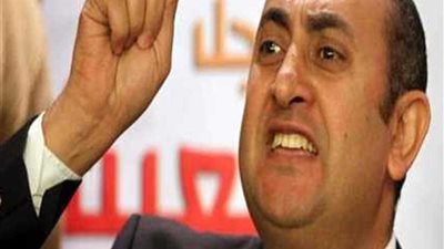 منع خالد علي من السفر في التمويل الأجنبي